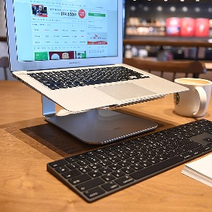 브리츠 BA-AMK1 노트북 회전 받침대 스탠드 거치대 높이조절